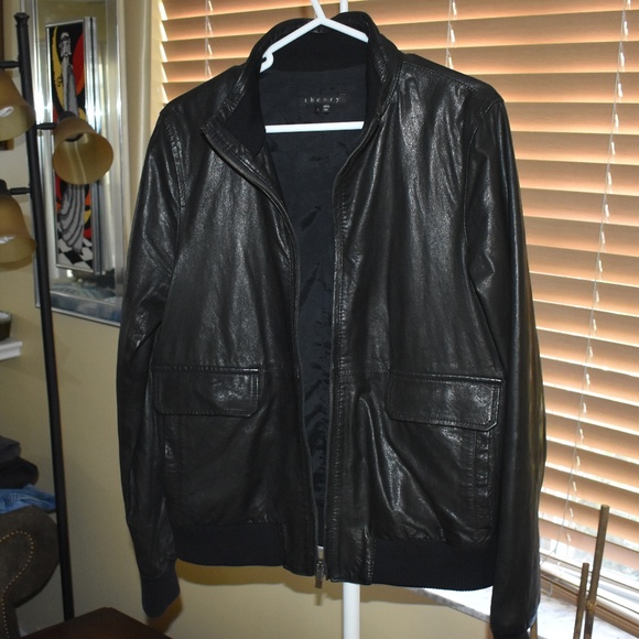 THEORY Stunning Black Leather Jacket LIKE NEW - Picture 3 of 8
